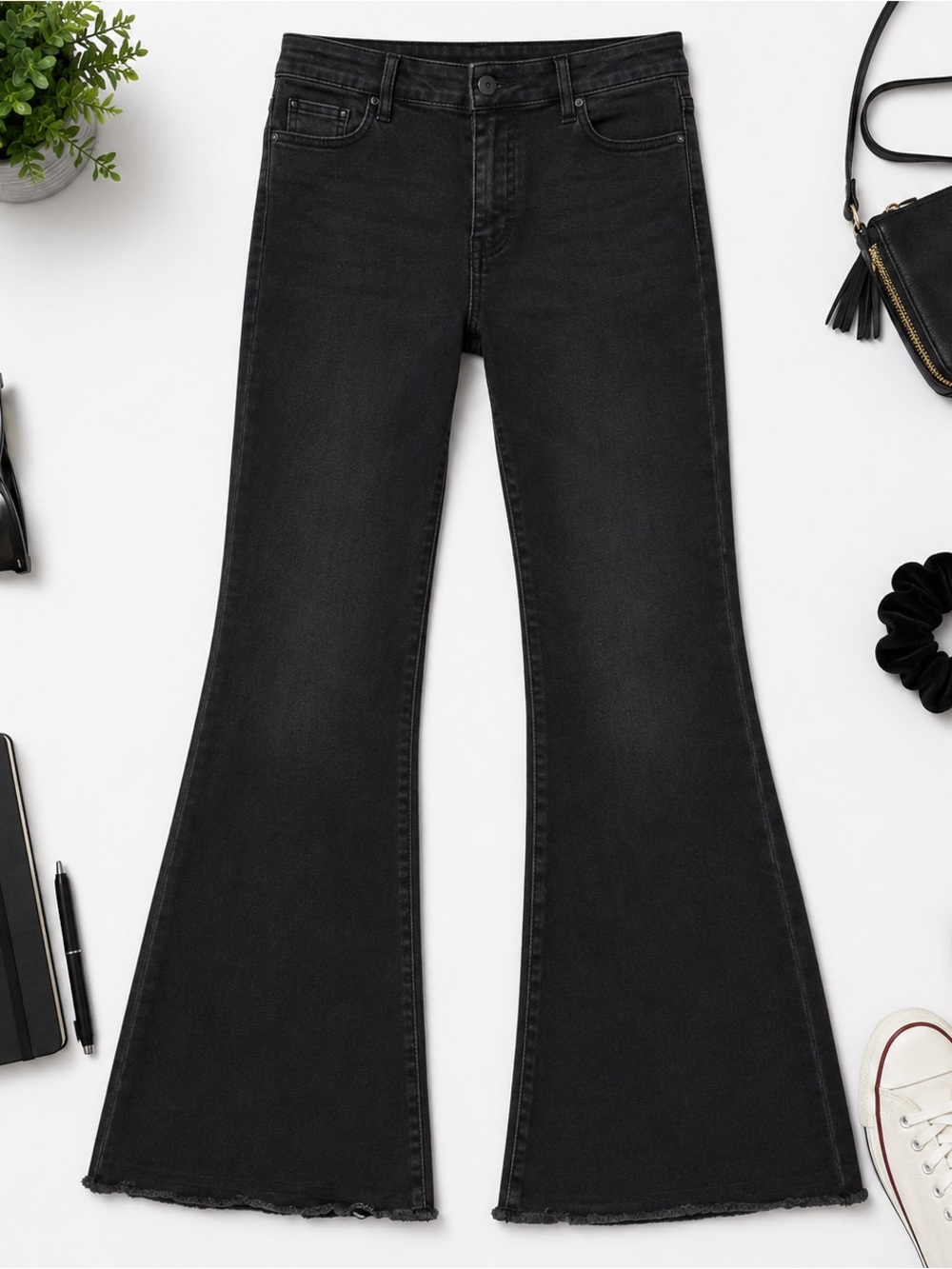 Articles Of Society Bridgette Valhalla Black Flare Jeans Size 29 Y2K Bell Bottom